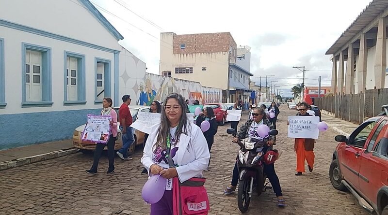 Portadoras de Fibromialgia fazem manifestação por atenção da gestão em Saúde de Morro do Chapéu 