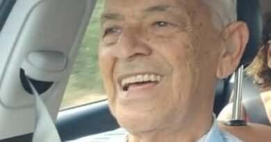 Miguel Calmon se despede de Vicente Micucci, um dos seus filhos mais ilustres