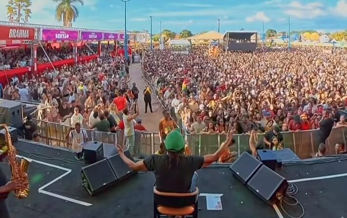 Uma imagem diz tudo. Carnalapão 2026 foi um  espetáculo de shows, segurança e alegria!