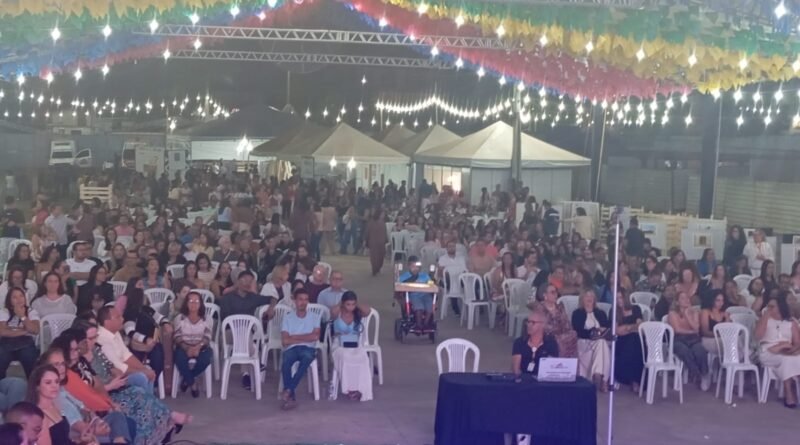 Correio do Sertão faz parte dos festejos dos 100 anos  de Irecê e é homenageado!